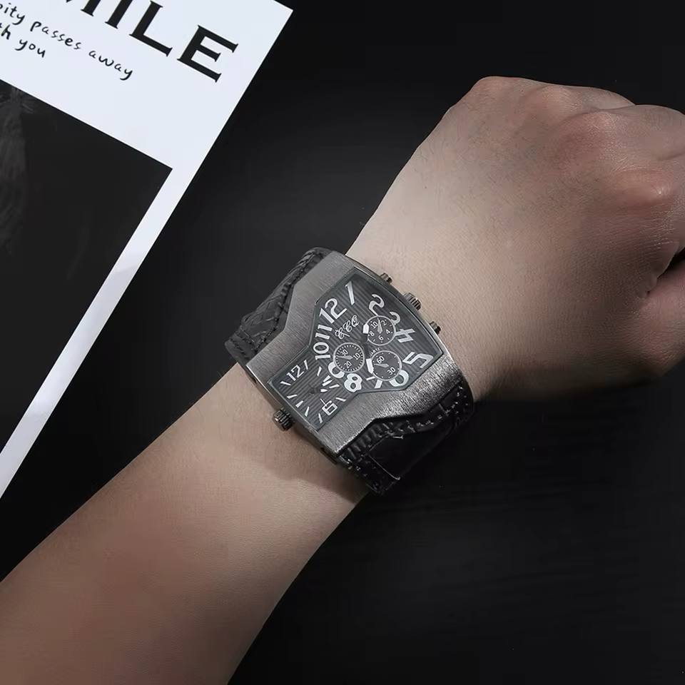 Oulm Dual Time Watch